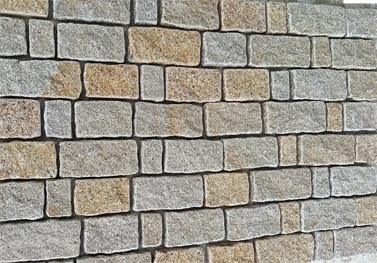 G682 PT Granite cubes with 6 sides natural cleft G682 PT Granite cubes with 6 sides natural cleft